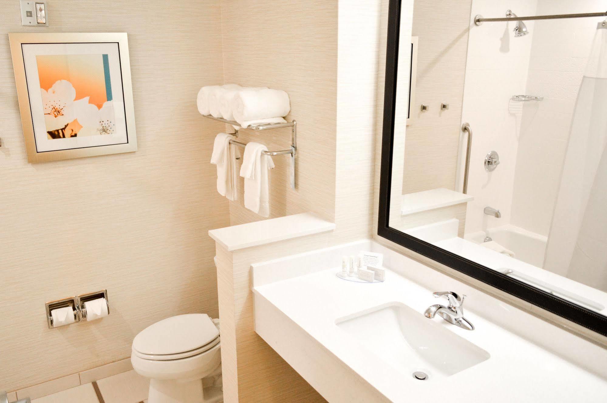 Fairfield Inn & Suites By Marriott San Antonio Brooks City Base Екстер'єр фото
